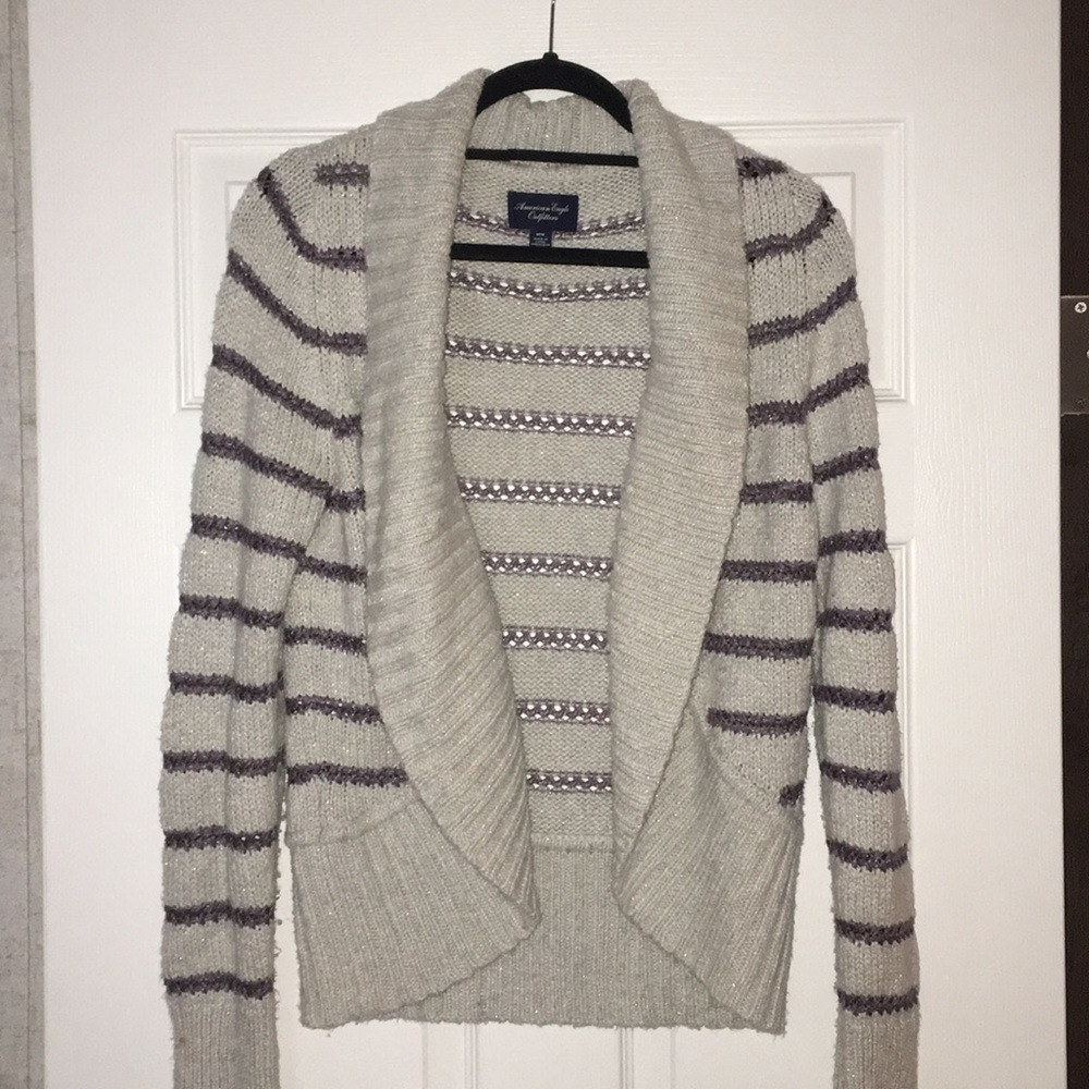 American Eagle cardigan, Size M *sold*